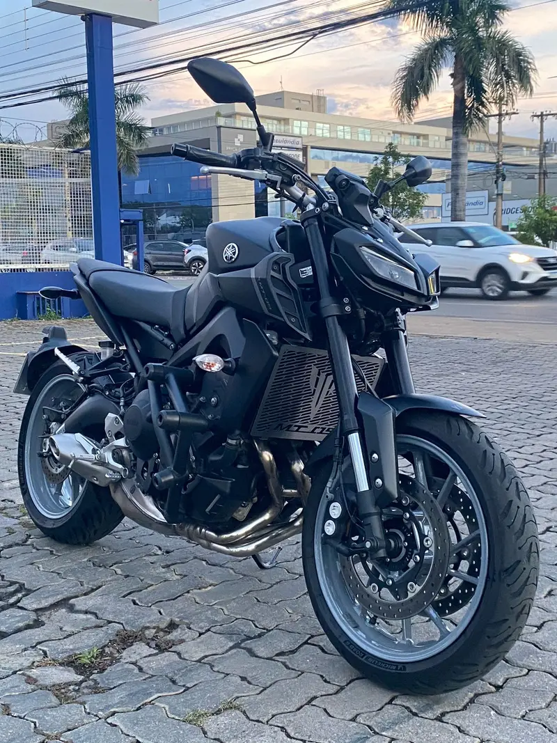 Yamaha MT-09 ABS
