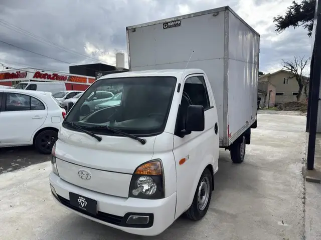 Carro Hyundai HR 2014 2.5 TCI HD Longo com Caçamba