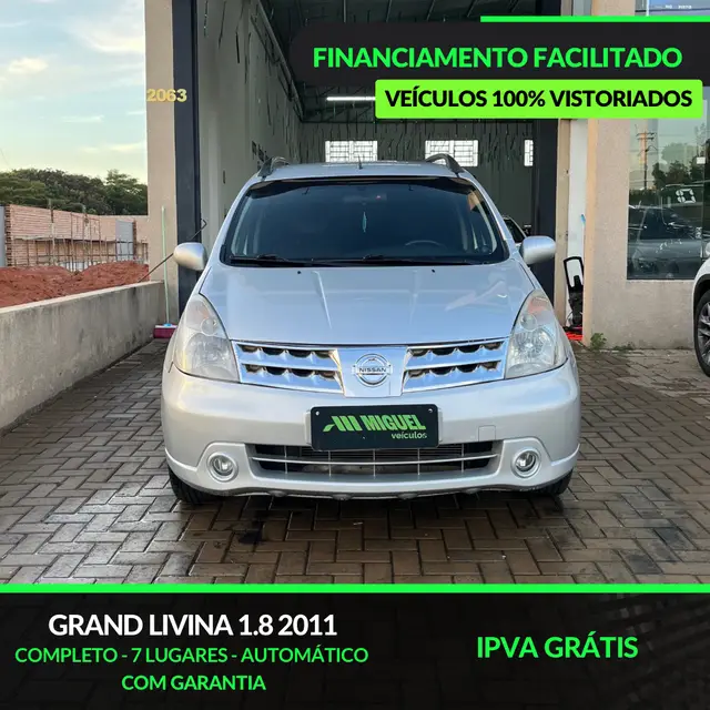 Carro Nissan Grand Livina 2011 SL 1.8 16V (flex) (aut)