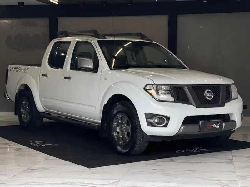 Nissan Frontier 2.5 TD CD 4x4 SV Attack (Aut)