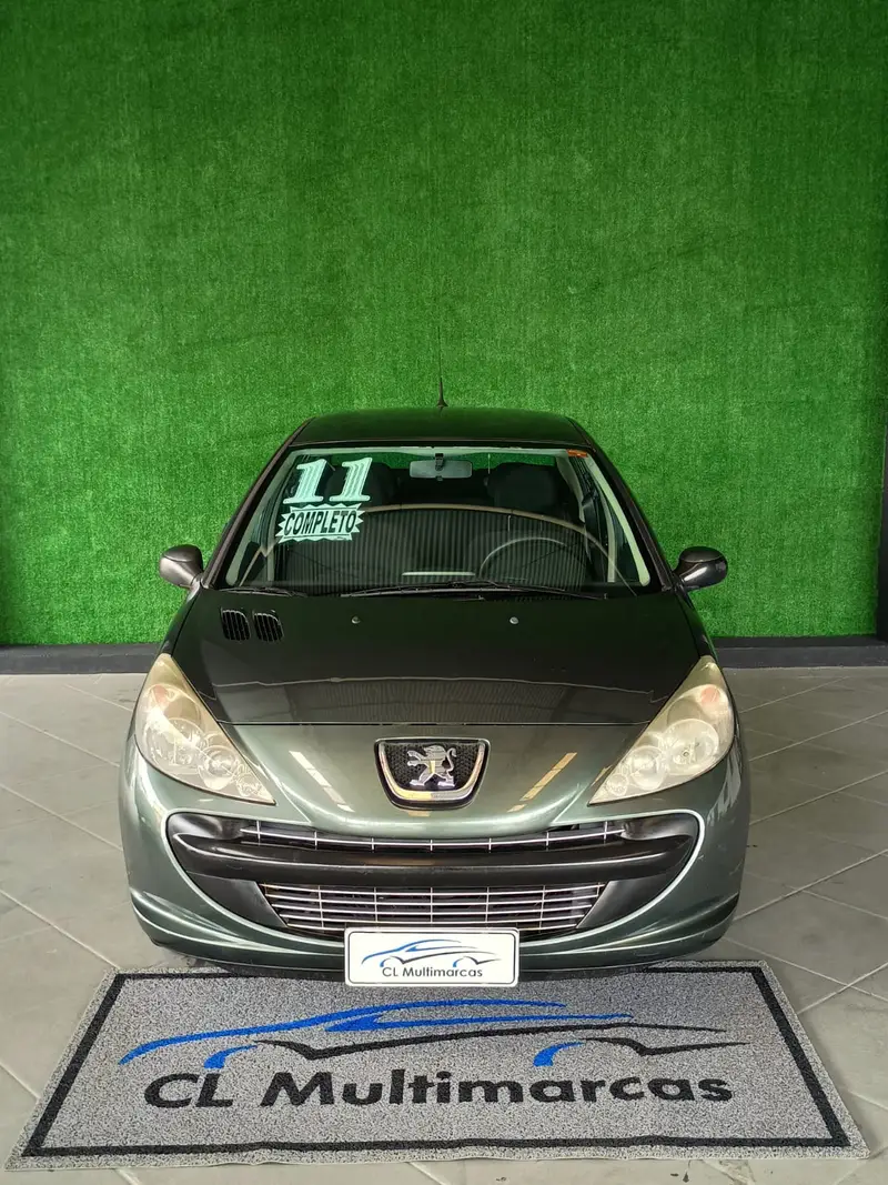 Peugeot 207 Sedan 207 Passion XR 1.4 8V (flex)