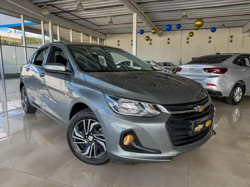 Chevrolet Onix Plus LT 1.0