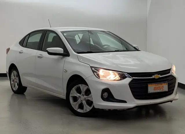 Carro Chevrolet Onix Plus 2023 LTZ 1.0 Turbo (Aut.)
