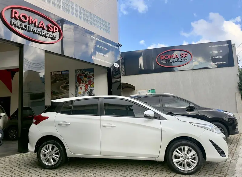 Toyota Yaris 1.3 XL CVT (Flex)
