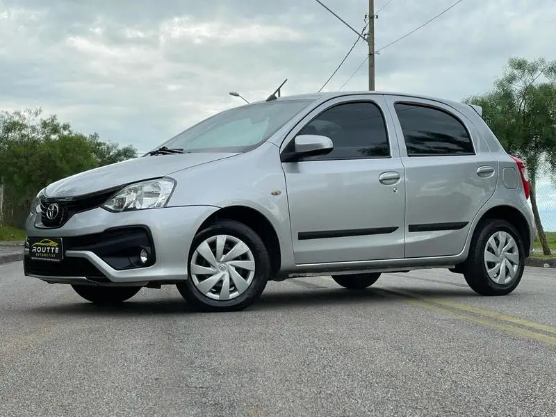 Toyota Etios X 1.3 (Flex)