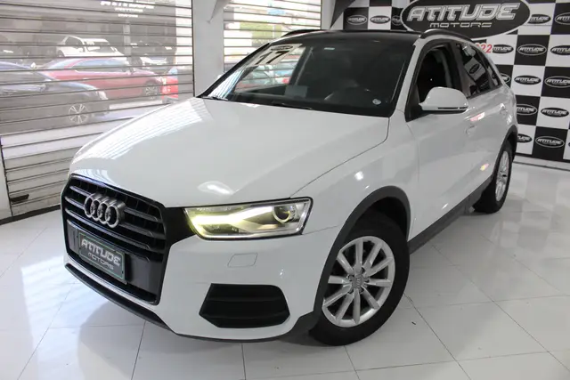 Carro Audi Q3 2017 1.4 TFSI Ambition S Tronic