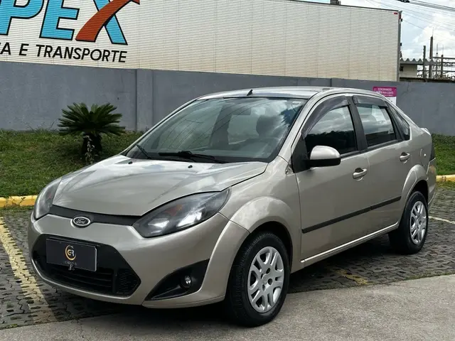 Carro Ford Fiesta Sedan 2007 1.6 (Flex)