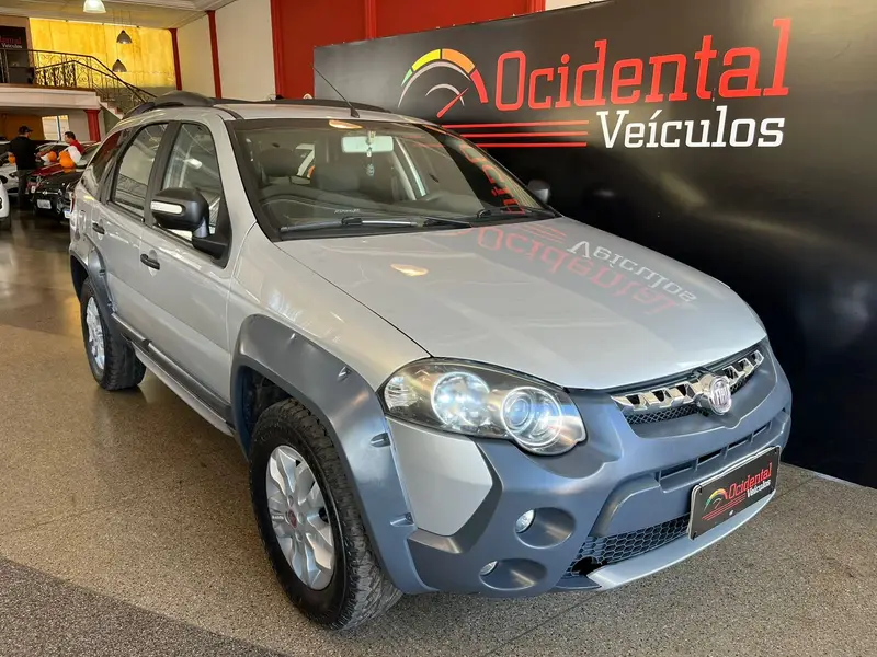 Fiat Palio Weekend Adventure Locker 1.8 8V Dualogic (Flex)