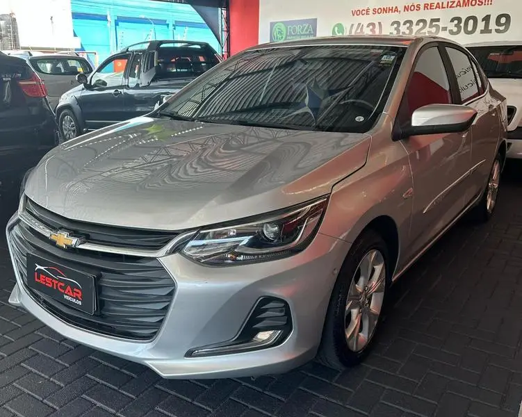 Chevrolet Onix Plus 1.0 LT (Flex)