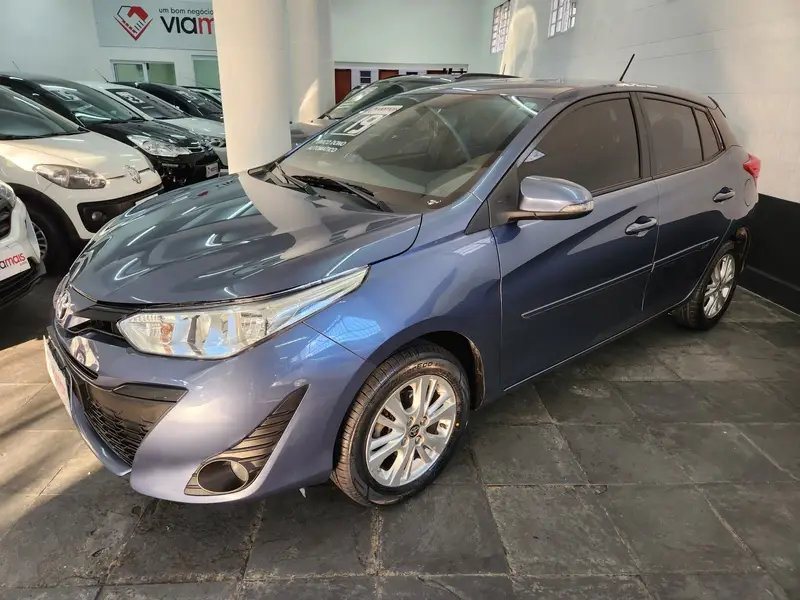 Toyota Yaris 1.3 XL CVT (Flex)
