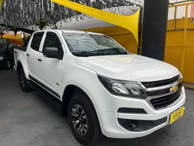 Carro Chevrolet S10 Cabine Simples 2018 S10 2.8 CTDi Cabine Simples LS 4WD
