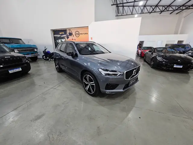 Carro Volvo XC60 2018 2.0 T5 R-Design AWD
