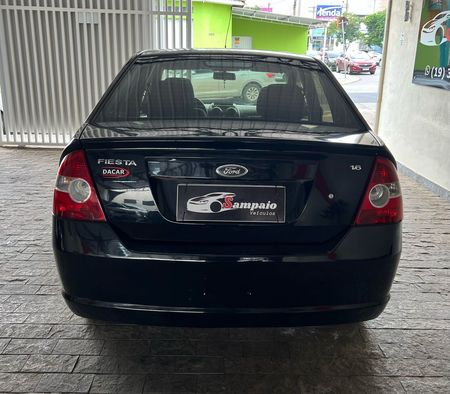 Fiesta Sedan 1.6 (Flex)