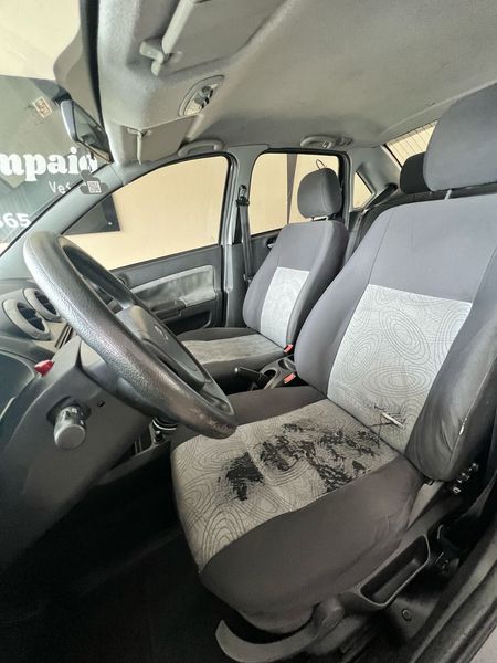 Fiesta Sedan 1.6 (Flex)
