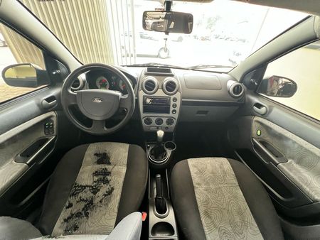 Fiesta Sedan 1.6 (Flex)