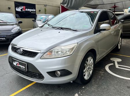 Focus Sedan GLX 2.0 16V (Flex)