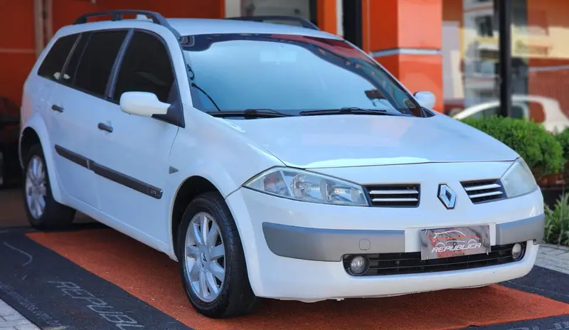 Renault Megane Grand Tour Mégane Grand Tour Dynamique 1.6 16V (flex)