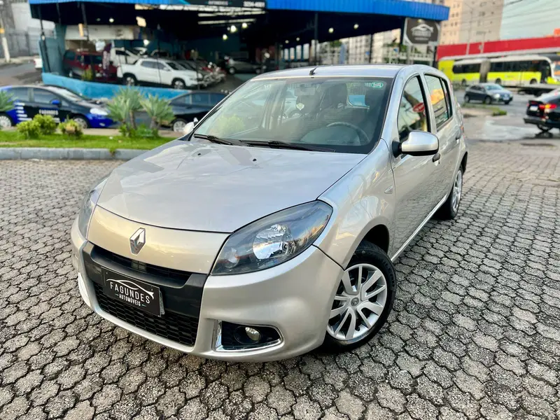 Renault Sandero Expression 1.6 8V (flex)
