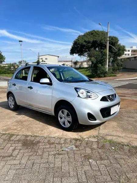 Nissan March 1.0 12V (Flex)