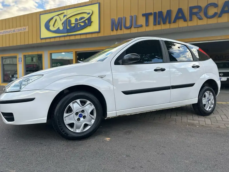 Ford Focus Hatch GL 1.6 8V
