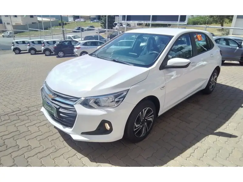 Chevrolet Onix Plus LT 1.0