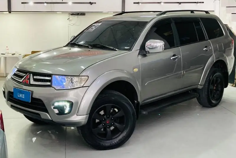 Mitsubishi Pajero Dakar 3.2 4WD (Aut)