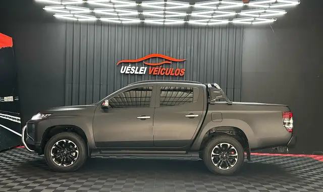 Carro Mitsubishi L200 Triton Sport 2024 HPE 2.4