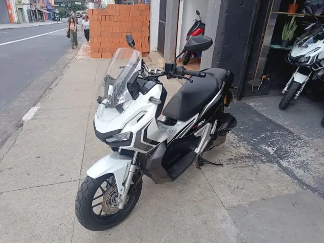Carro Honda ADV 2021 ABS