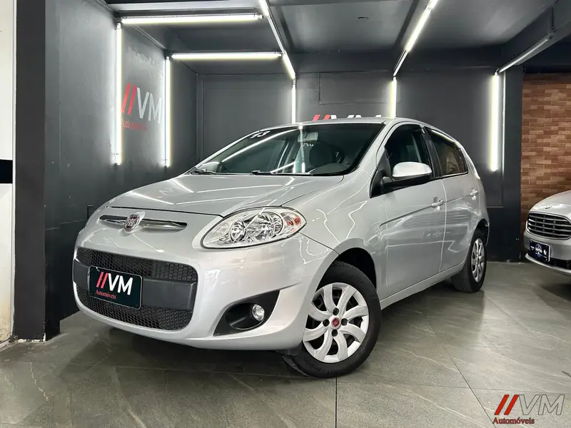 Fiat Palio Attractive 1.4 8V (Flex)