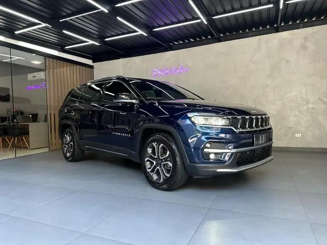 Carro Jeep Commander 2023 Limited 1.3 T270