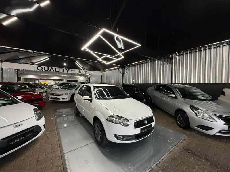 Fiat Palio ELX 1.0 (Flex) 4p