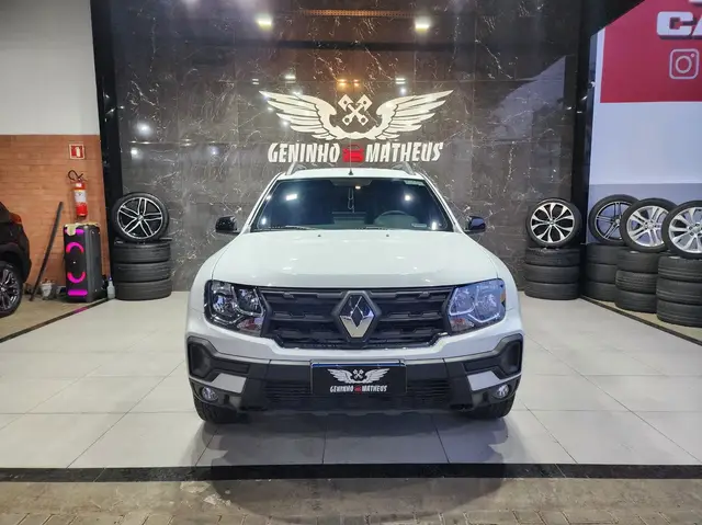 Carro Renault Oroch 2024 Intense 1.6 (Flex)