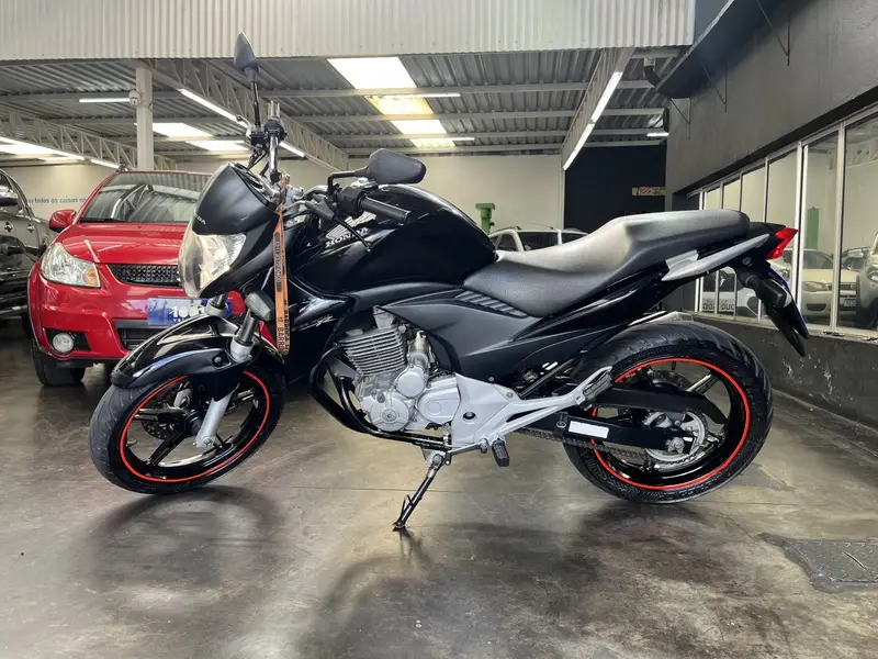 Honda CB 300R Standard