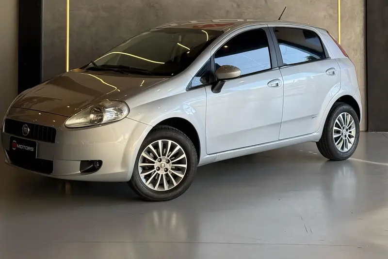 Fiat Punto Attractive 1.4 (Flex)