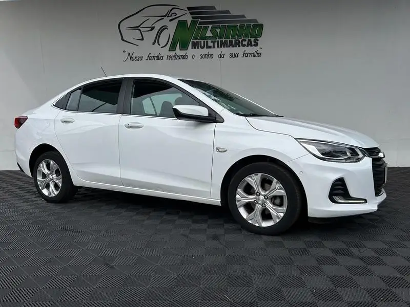 Chevrolet Onix Plus 1.0 LT (Flex)