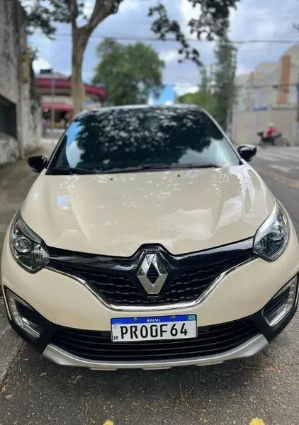 Carro Renault Captur 2018 Intense 2.0 16v (Aut) (Flex)