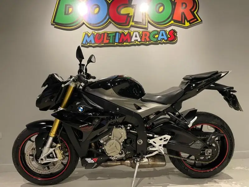BMW RR