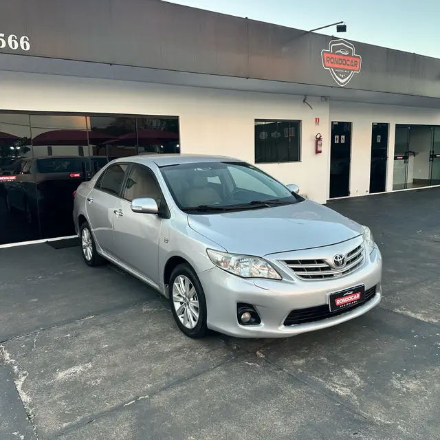 Carro Toyota Corolla 2013 2.0 Altis Multi-Drive S (Flex)