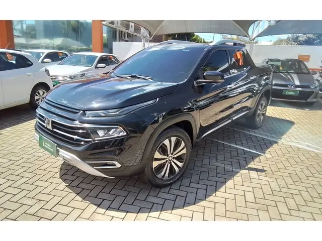 Carro Fiat Toro 2023 Volcano 2.0 TDI 4x4 (Aut)
