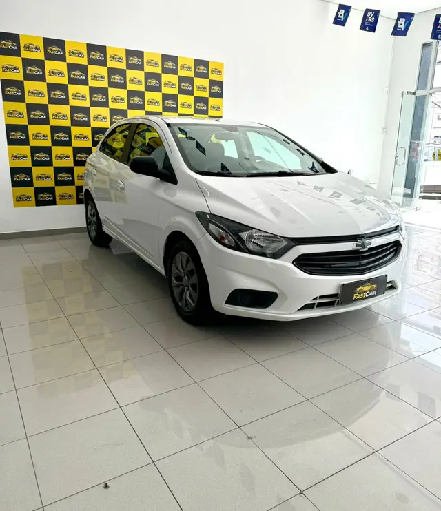 Carro Chevrolet Onix 2021 1.0 (Flex)