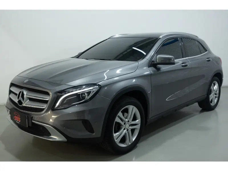Mercedes-Benz GLA 200 GLA 200 1.6 Vision