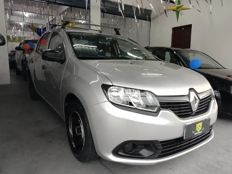 Renault Logan Authentique 1.0 12V SCe (Flex)