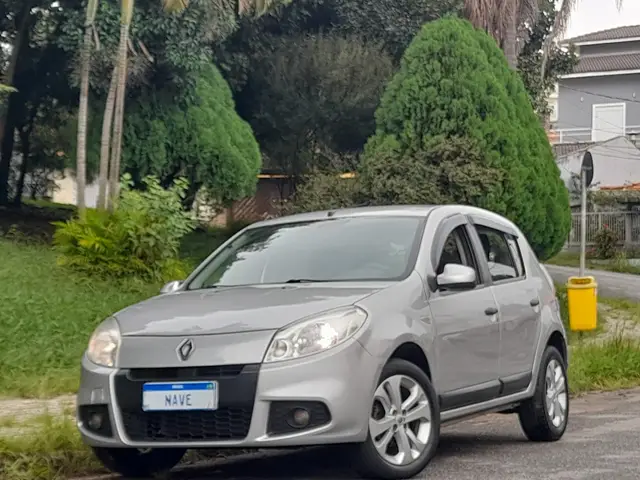 Carro Renault Sandero 2013 Expression 1.6 8V (flex)