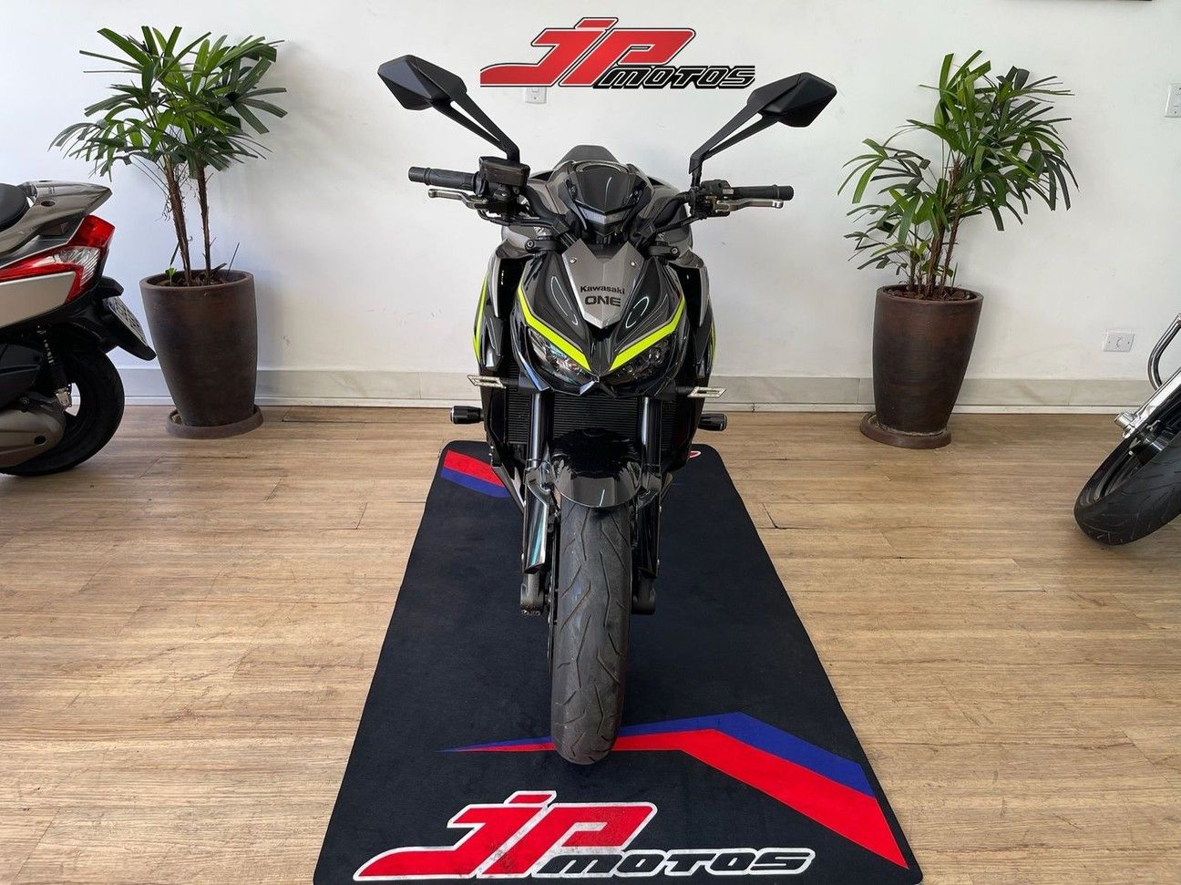 Kawasaki Z 1000