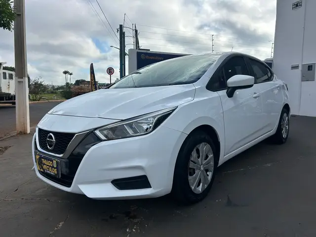 Carro Nissan Versa 2021 Sense 1.6 (Flex)
