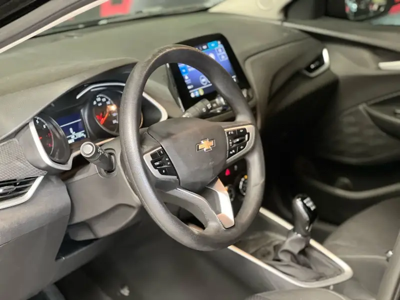 Chevrolet Onix LT 1.0 (Flex)