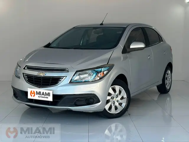 Carro Chevrolet Onix 2016 1.4 LT SPE/4