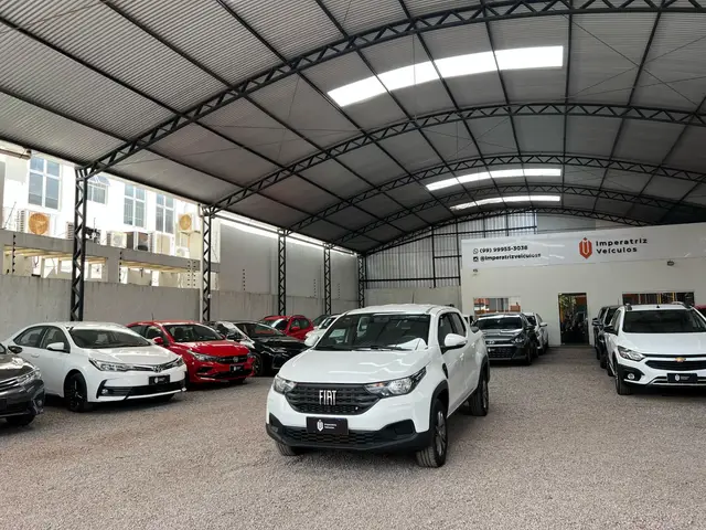 Carro Fiat Strada 2023 Freedom 1.3 CD (Flex)