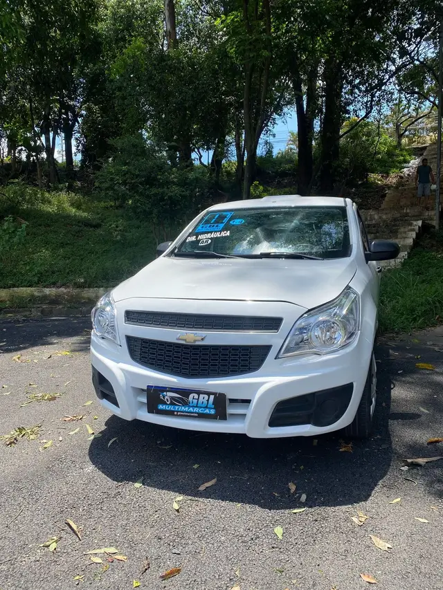 Carro Chevrolet Montana 2017 LS 1.4 (Flex)