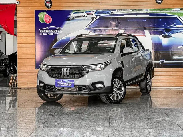Carro Fiat Strada 2023 Volcano 1.3 CD (Flex)